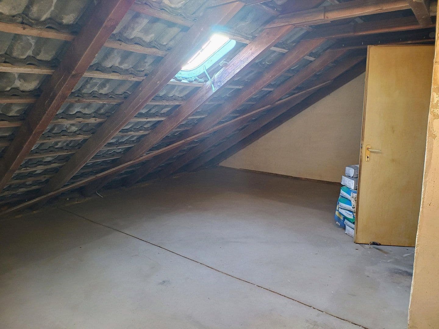 Predaj domu 92 m², pozemok 280 m², Heinrich-Vormbrock-Straße 33c, Lübbecke, Severné Porýnie - Westfálsko Predaj domu 92 m², pozemok 280 m², Heinrich-Vormbrock-Straße 33c, Lübbecke, Severné Porýnie - Westfálsko