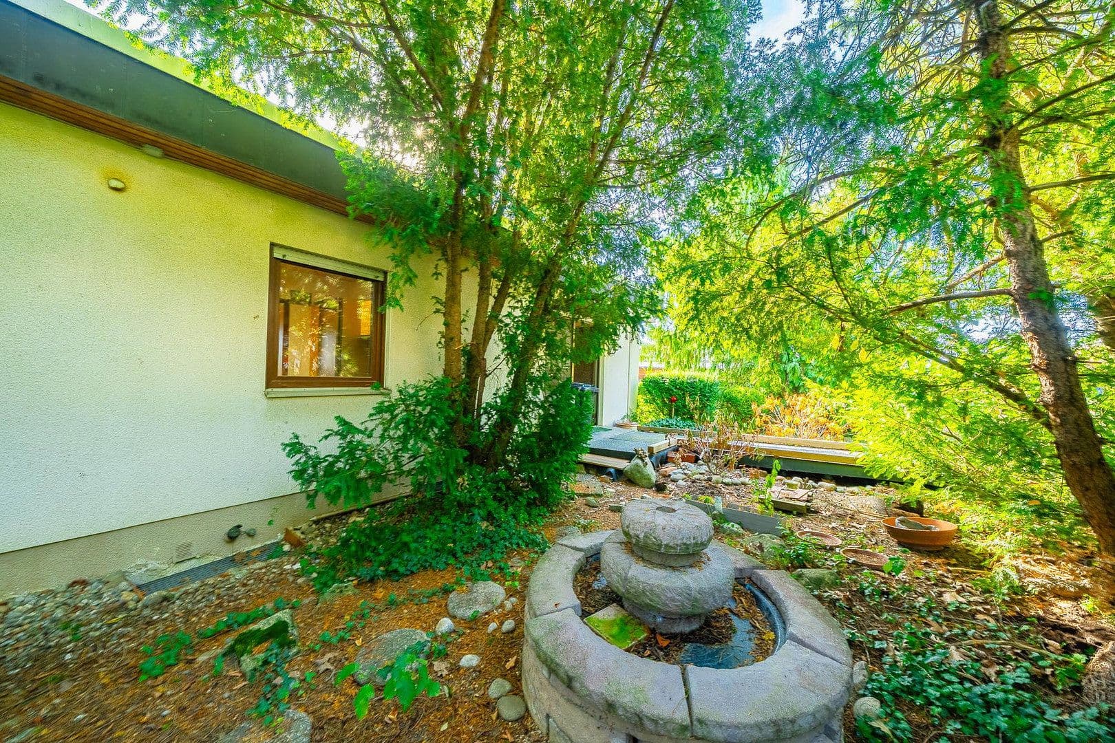 Predaj domu 178 m², pozemok 493 m², Kirchheim unter Teck, Bádensko-Wurttembersko Predaj domu 178 m², pozemok 493 m², Kirchheim unter Teck, Bádensko-Wurttembersko
