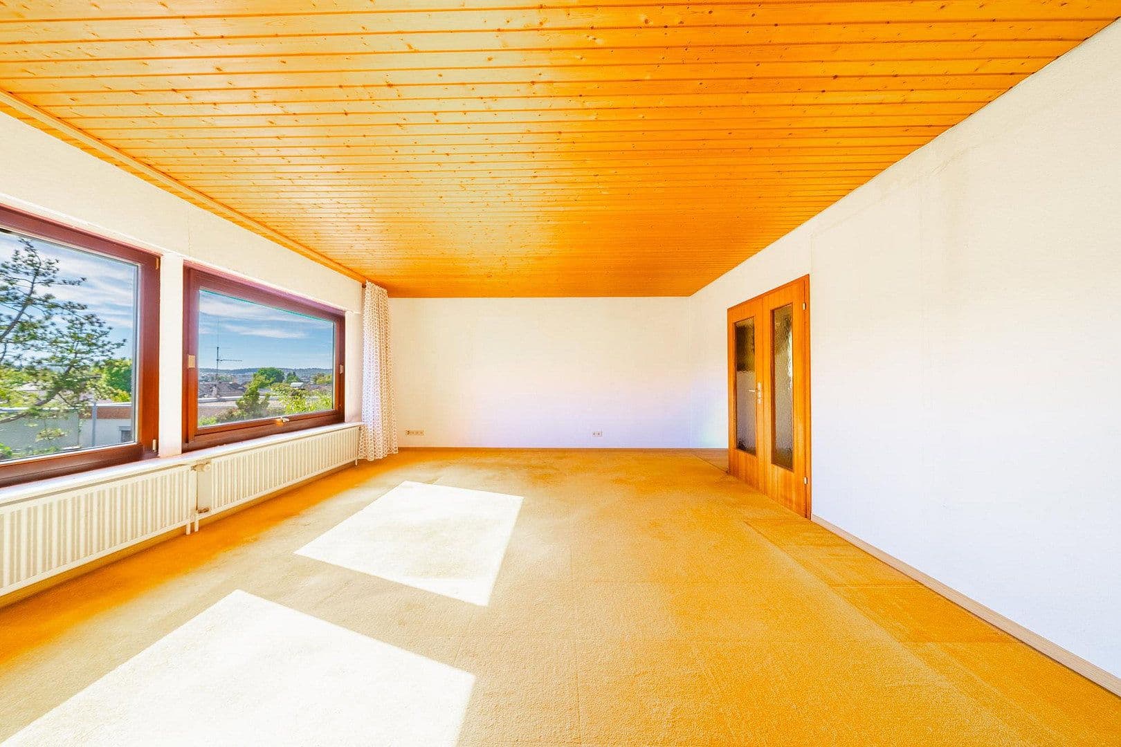 Predaj domu 178 m², pozemok 493 m², Kirchheim unter Teck, Bádensko-Wurttembersko Predaj domu 178 m², pozemok 493 m², Kirchheim unter Teck, Bádensko-Wurttembersko