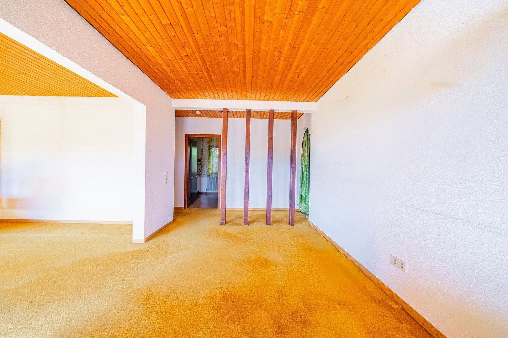 Predaj domu 178 m², pozemok 493 m², Kirchheim unter Teck, Bádensko-Wurttembersko Predaj domu 178 m², pozemok 493 m², Kirchheim unter Teck, Bádensko-Wurttembersko