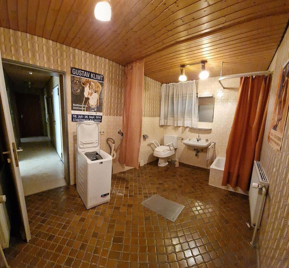 Predaj domu 178 m², pozemok 493 m², Kirchheim unter Teck, Bádensko-Wurttembersko Predaj domu 178 m², pozemok 493 m², Kirchheim unter Teck, Bádensko-Wurttembersko