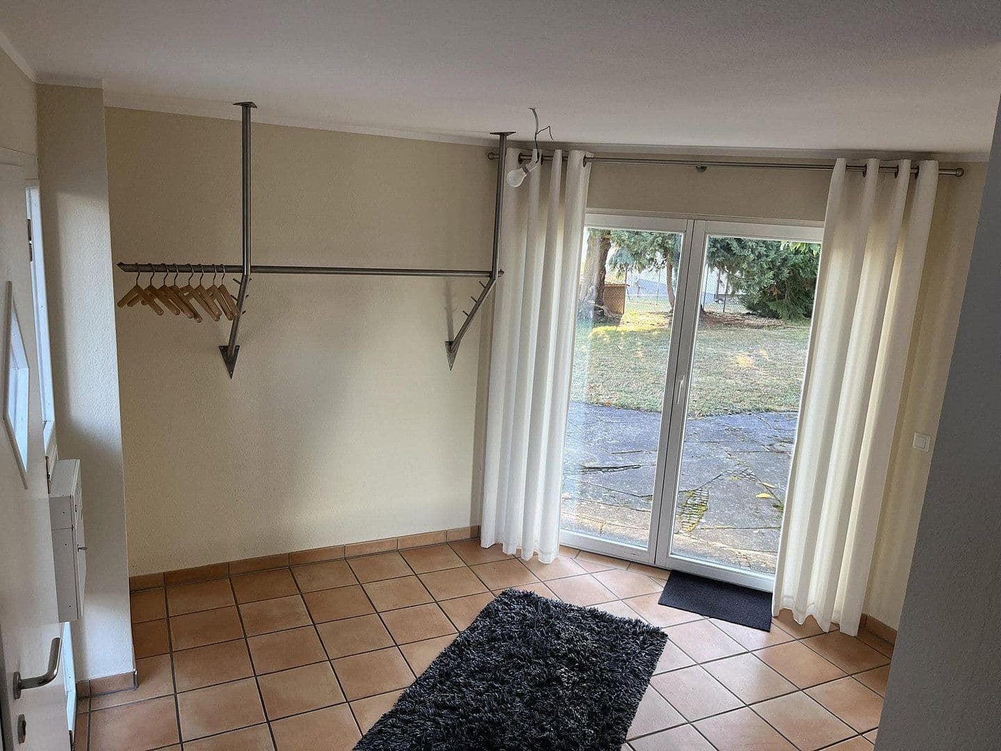 Predaj domu 244 m², pozemok 826 m², Schubertstraße 14, Straubenhardt, Bádensko-Wurttembersko Predaj domu 244 m², pozemok 826 m², Schubertstraße 14, Straubenhardt, Bádensko-Wurttembersko