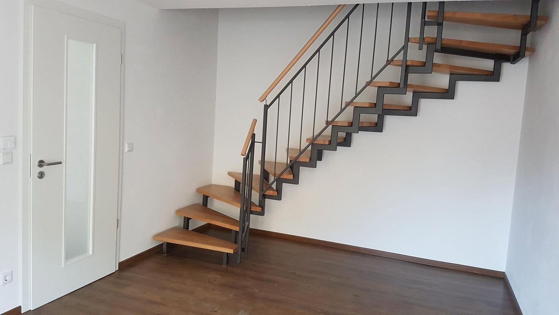 Predaj domu 152 m², pozemok 243 m², Altdorf bei Nürnberg, Bavorsko Predaj domu 152 m², pozemok 243 m², Altdorf bei Nürnberg, Bavorsko