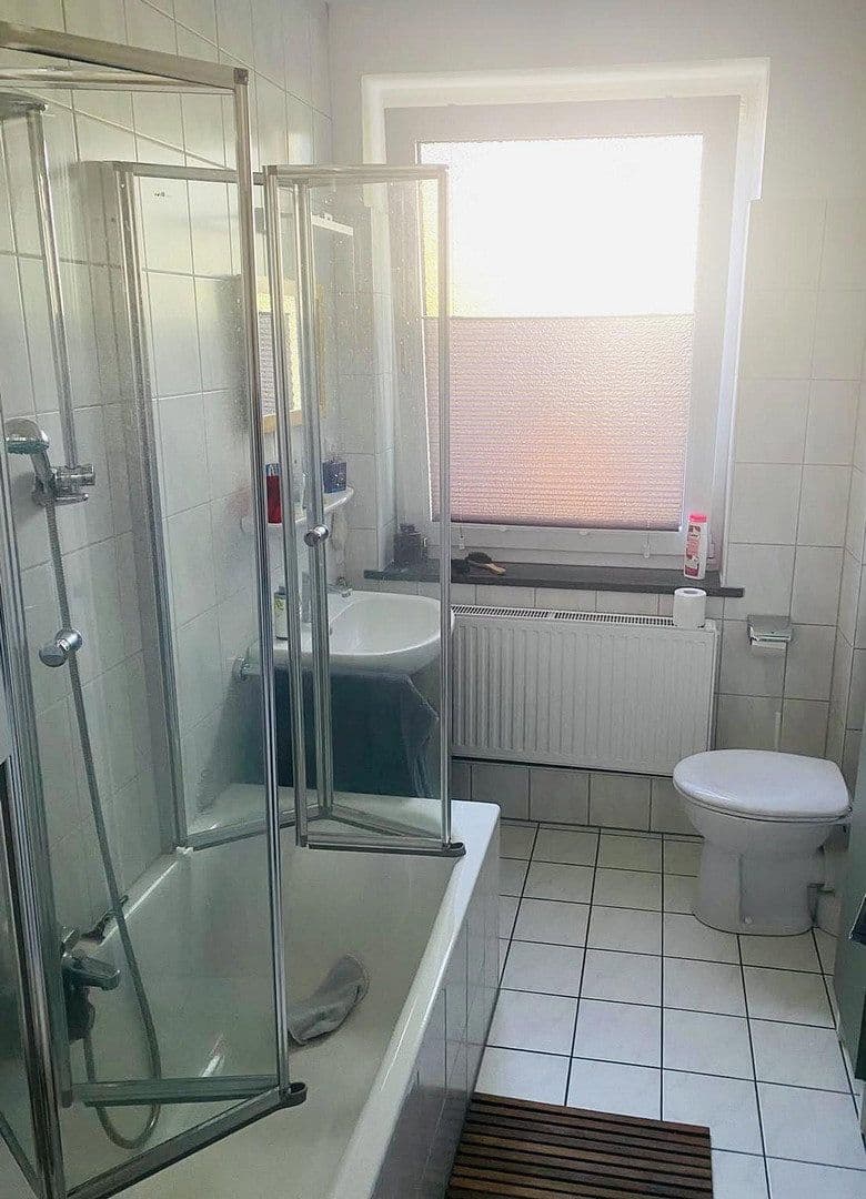 Prenájom bytu 4-izbový 85 m², Hildesheim, Dolné Sasko Prenájom bytu 4-izbový 85 m², Hildesheim, Dolné Sasko