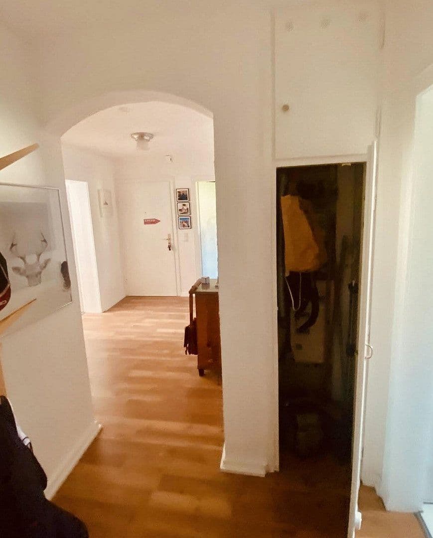 Prenájom bytu 4-izbový 85 m², Hildesheim, Dolné Sasko Prenájom bytu 4-izbový 85 m², Hildesheim, Dolné Sasko