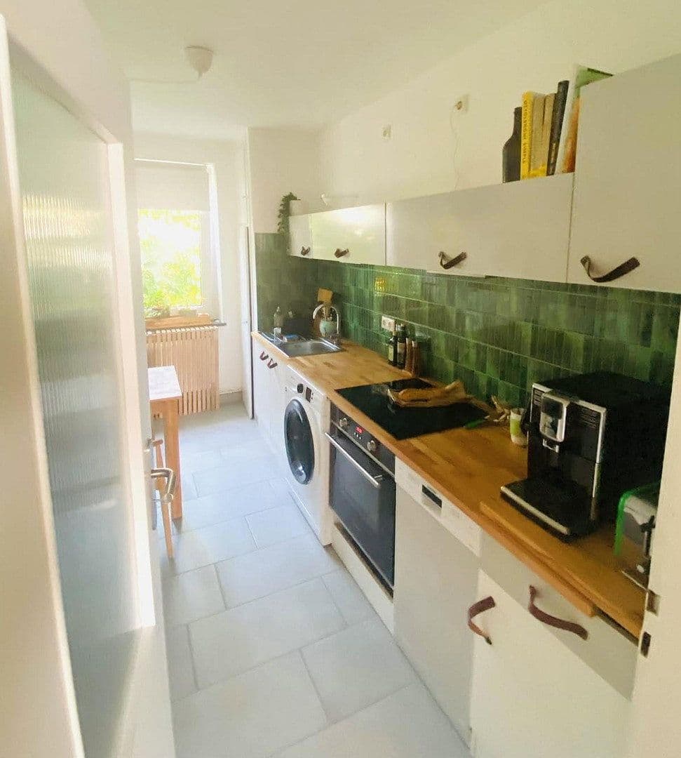 Prenájom bytu 4-izbový 85 m², Hildesheim, Dolné Sasko Prenájom bytu 4-izbový 85 m², Hildesheim, Dolné Sasko