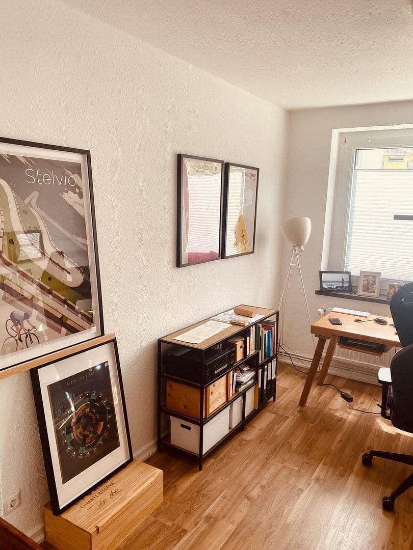 Prenájom bytu 4-izbový 85 m², Hildesheim, Dolné Sasko Prenájom bytu 4-izbový 85 m², Hildesheim, Dolné Sasko