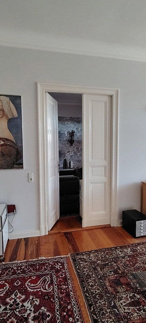 Predaj bytu 4-izbový 106 m², Berlin, Berlín Predaj bytu 4-izbový 106 m², Berlin, Berlín