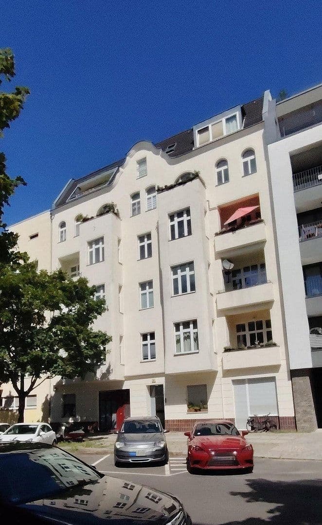 Predaj bytu 4-izbový 106 m², Berlin, Berlín Predaj bytu 4-izbový 106 m², Berlin, Berlín