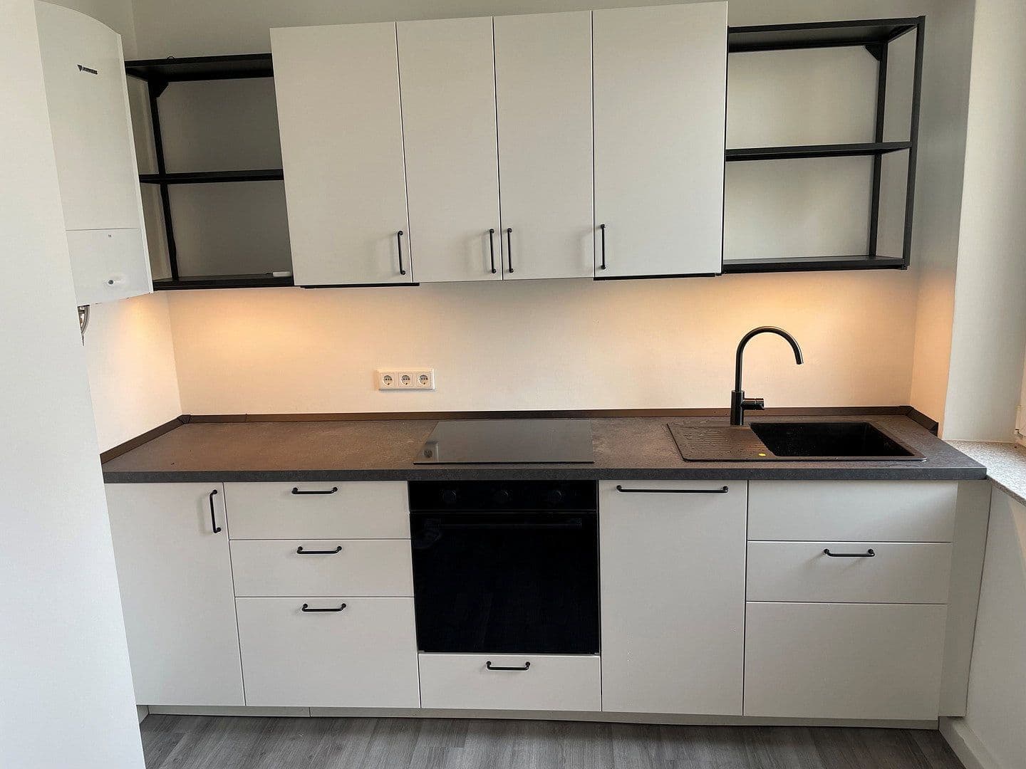 Prenájom bytu 2-izbový 58 m², Landgrabenstraße, Nürnberg, Bavorsko Prenájom bytu 2-izbový 58 m², Landgrabenstraße, Nürnberg, Bavorsko