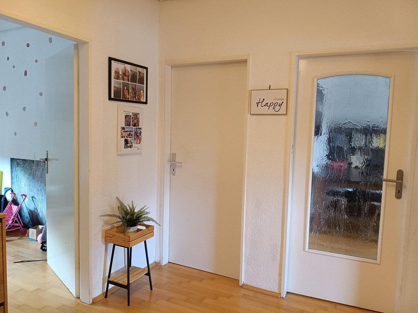 Prenájom bytu 4-izbový 95 m², Bahnhofstraße 37, Xanten, Severné Porýnie - Westfálsko Prenájom bytu 4-izbový 95 m², Bahnhofstraße 37, Xanten, Severné Porýnie - Westfálsko