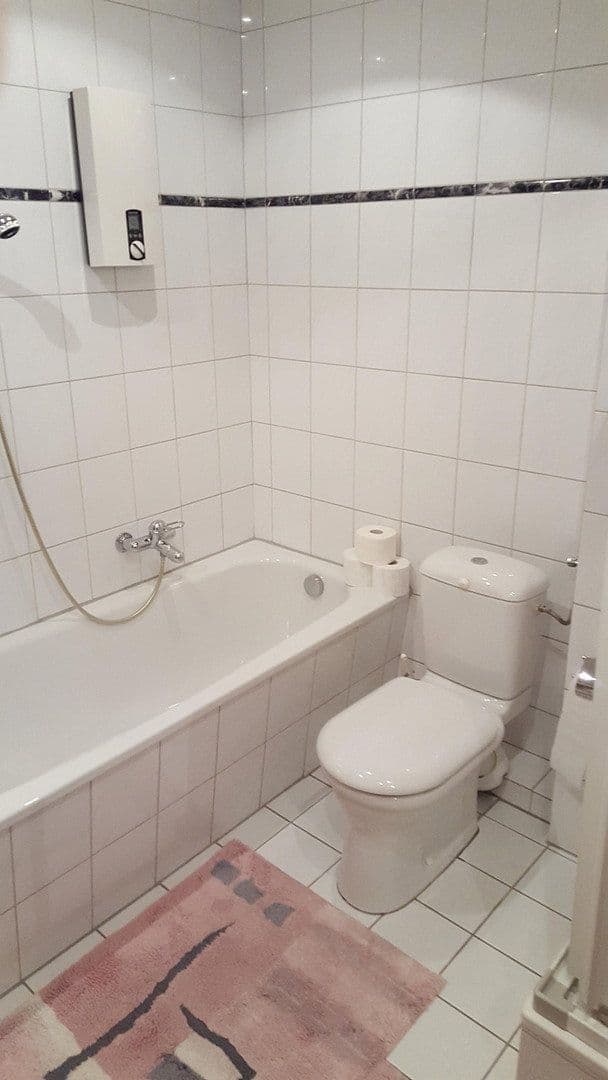 Prenájom bytu 4-izbový 95 m², Bahnhofstraße 37, Xanten, Severné Porýnie - Westfálsko Prenájom bytu 4-izbový 95 m², Bahnhofstraße 37, Xanten, Severné Porýnie - Westfálsko