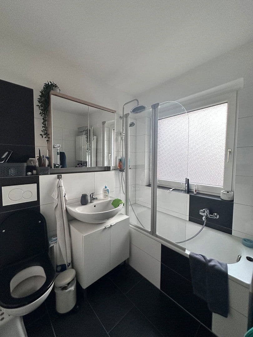 Prenájom bytu 3-izbový 77 m², Grürmannstraße 30, Schwerte, Severné Porýnie - Westfálsko Prenájom bytu 3-izbový 77 m², Grürmannstraße 30, Schwerte, Severné Porýnie - Westfálsko