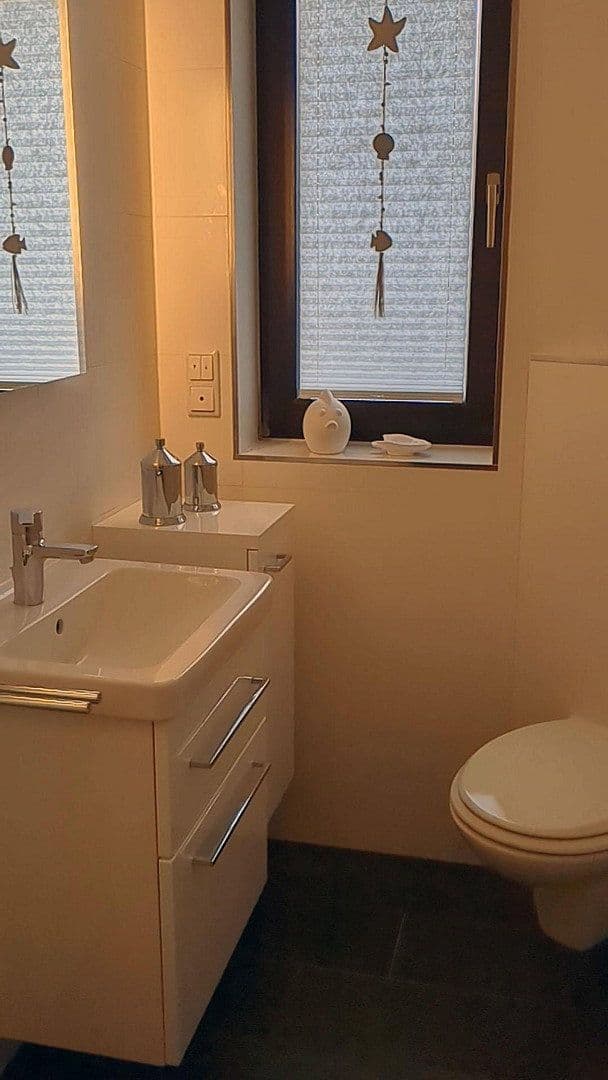 Predaj domu 215 m², pozemok 642 m², Riedstadt, Hesensko Predaj domu 215 m², pozemok 642 m², Riedstadt, Hesensko