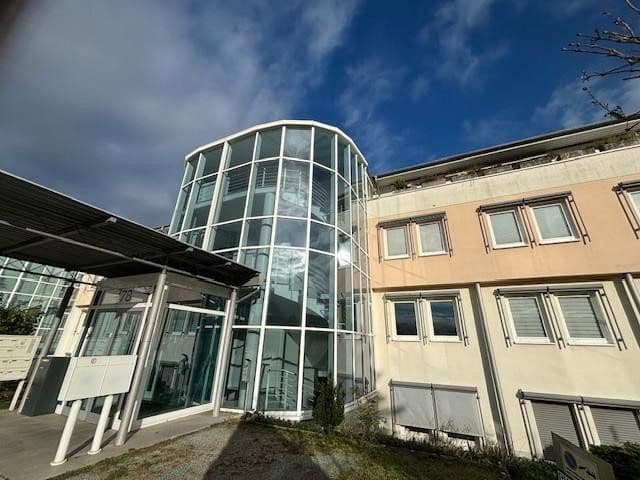 Prenájom kancelárie 250 m², Wilhelmstr. 78, Reilingen, Bádensko-Wurttembersko Prenájom kancelárie 250 m², Wilhelmstr. 78, Reilingen, Bádensko-Wurttembersko