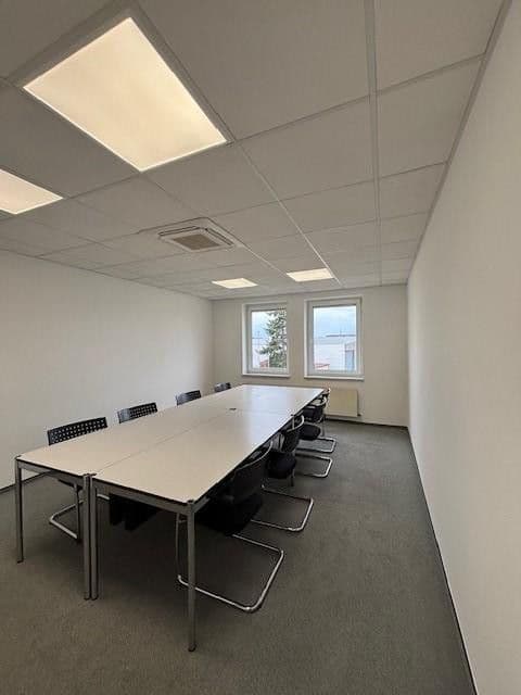 Prenájom kancelárie 250 m², Wilhelmstr. 78, Reilingen, Bádensko-Wurttembersko Prenájom kancelárie 250 m², Wilhelmstr. 78, Reilingen, Bádensko-Wurttembersko