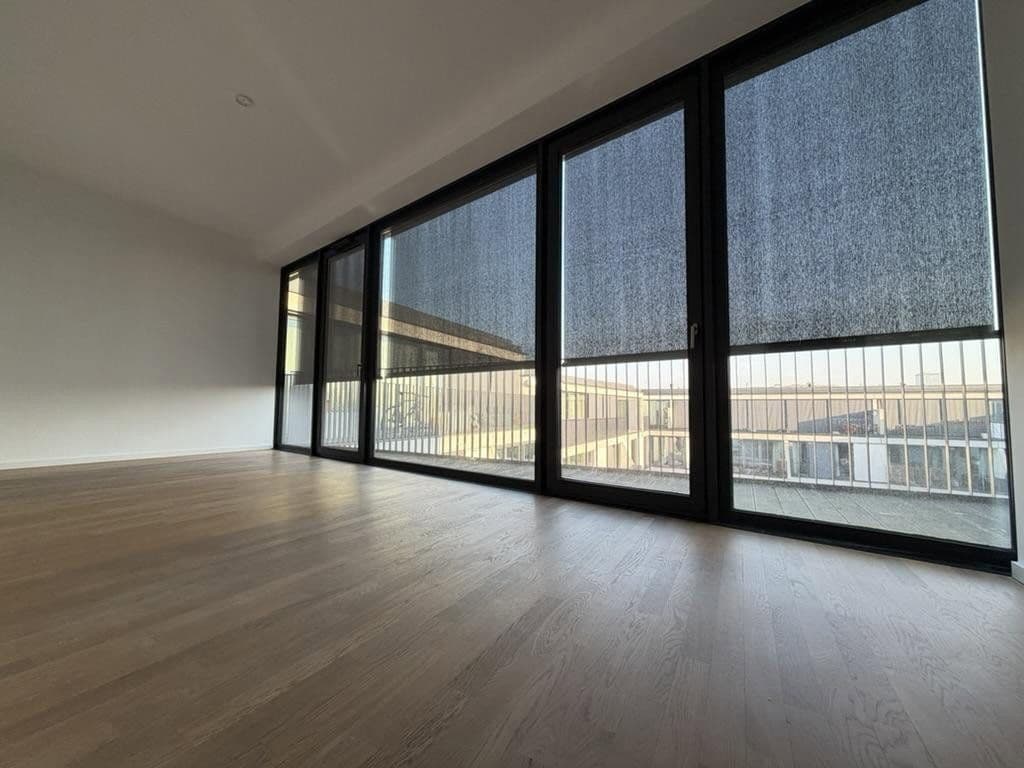 Predaj bytu 3-izbový 110 m², Harzer Straße 109, Berlin, Berlín Predaj bytu 3-izbový 110 m², Harzer Straße 109, Berlin, Berlín