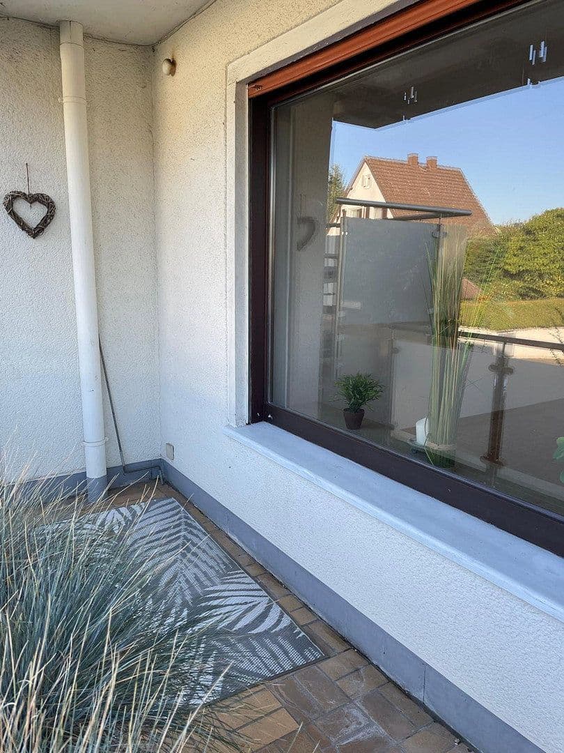 Prenájom bytu 3-izbový 77 m², Waldecker Straße 33, Bad Pyrmont, Dolné Sasko Prenájom bytu 3-izbový 77 m², Waldecker Straße 33, Bad Pyrmont, Dolné Sasko