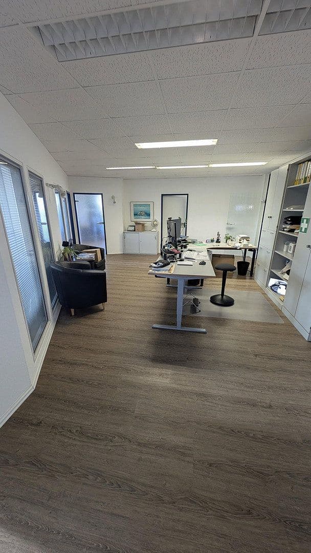 Prenájom kancelárie 194 m², Mengendamm 12, Hannover, Dolné Sasko Prenájom kancelárie 194 m², Mengendamm 12, Hannover, Dolné Sasko