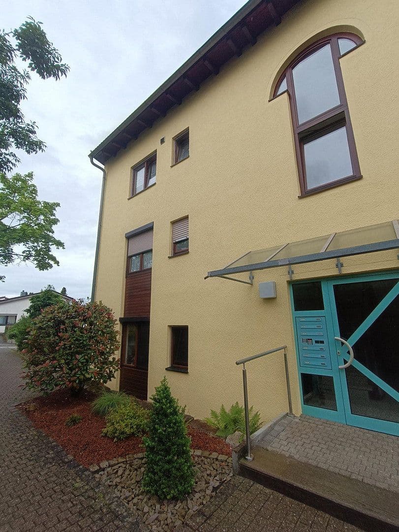 Prenájom bytu 4-izbový 94 m², Hermann-Rombach-Str. 3, Bietigheim-Bissingen, Bádensko-Wurttembersko Prenájom bytu 4-izbový 94 m², Hermann-Rombach-Str. 3, Bietigheim-Bissingen, Bádensko-Wurttembersko