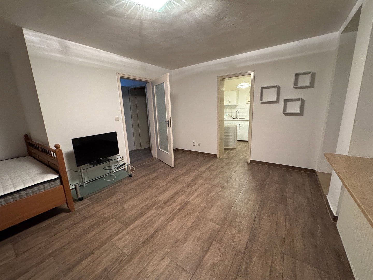 Predaj bytu 1-izbový 42 m², Albert-Schweitzer-Str.65, München, Bavorsko Predaj bytu 1-izbový 42 m², Albert-Schweitzer-Str.65, München, Bavorsko