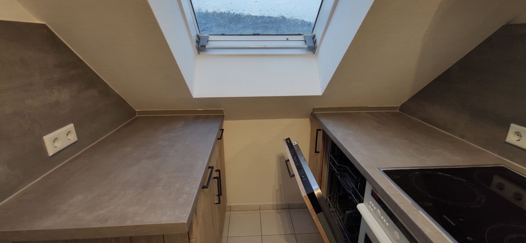 Prenájom bytu 2-izbový 45 m², Erlenweg 6, Aurach, Bavorsko Prenájom bytu 2-izbový 45 m², Erlenweg 6, Aurach, Bavorsko