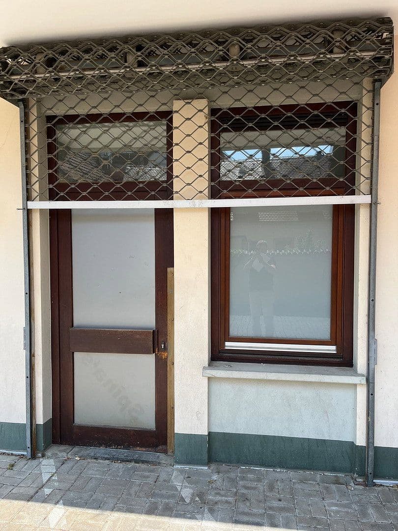Prenájom kancelárie 89 m², Kirchstraße 7, Bad Krozingen, Bádensko-Wurttembersko Prenájom kancelárie 89 m², Kirchstraße 7, Bad Krozingen, Bádensko-Wurttembersko