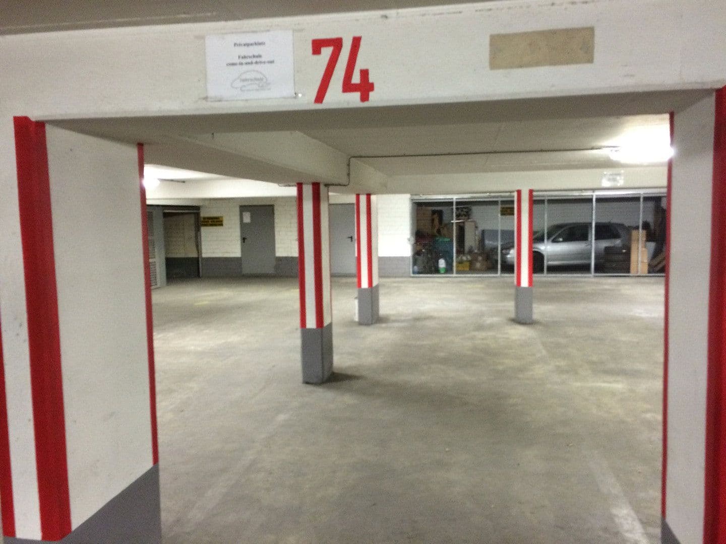Prenájom kancelárie 89 m², Kirchstraße 7, Bad Krozingen, Bádensko-Wurttembersko Prenájom kancelárie 89 m², Kirchstraße 7, Bad Krozingen, Bádensko-Wurttembersko