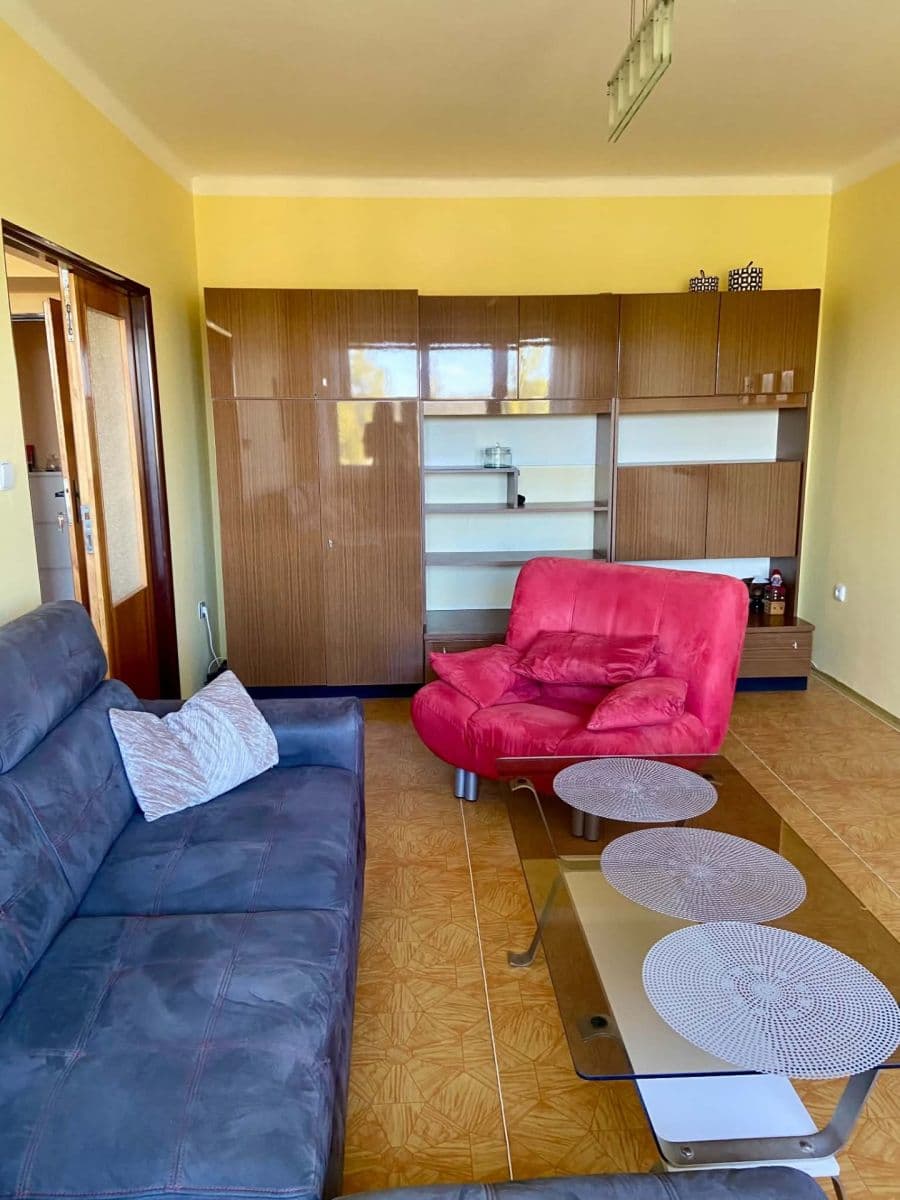 Prenájom bytu 3-izbový 77 m², Křimická, Plzeň, Plzeňský kraj Prenájom bytu 3-izbový 77 m², Křimická, Plzeň, Plzeňský kraj