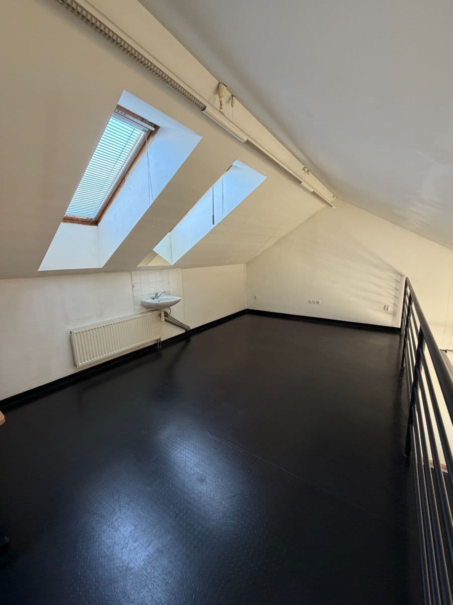 Prenájom nebytového priestoru 35 m², Hradební, Uherské Hradiště, Zlínský kraj Prenájom nebytového priestoru 35 m², Hradební, Uherské Hradiště, Zlínský kraj