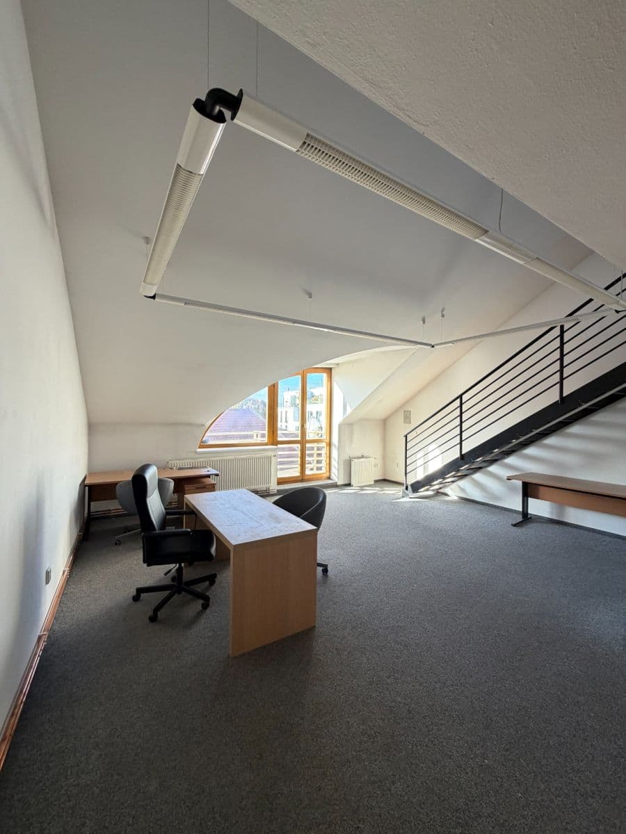 Prenájom nebytového priestoru 35 m², Hradební, Uherské Hradiště, Zlínský kraj Prenájom nebytového priestoru 35 m², Hradební, Uherské Hradiště, Zlínský kraj