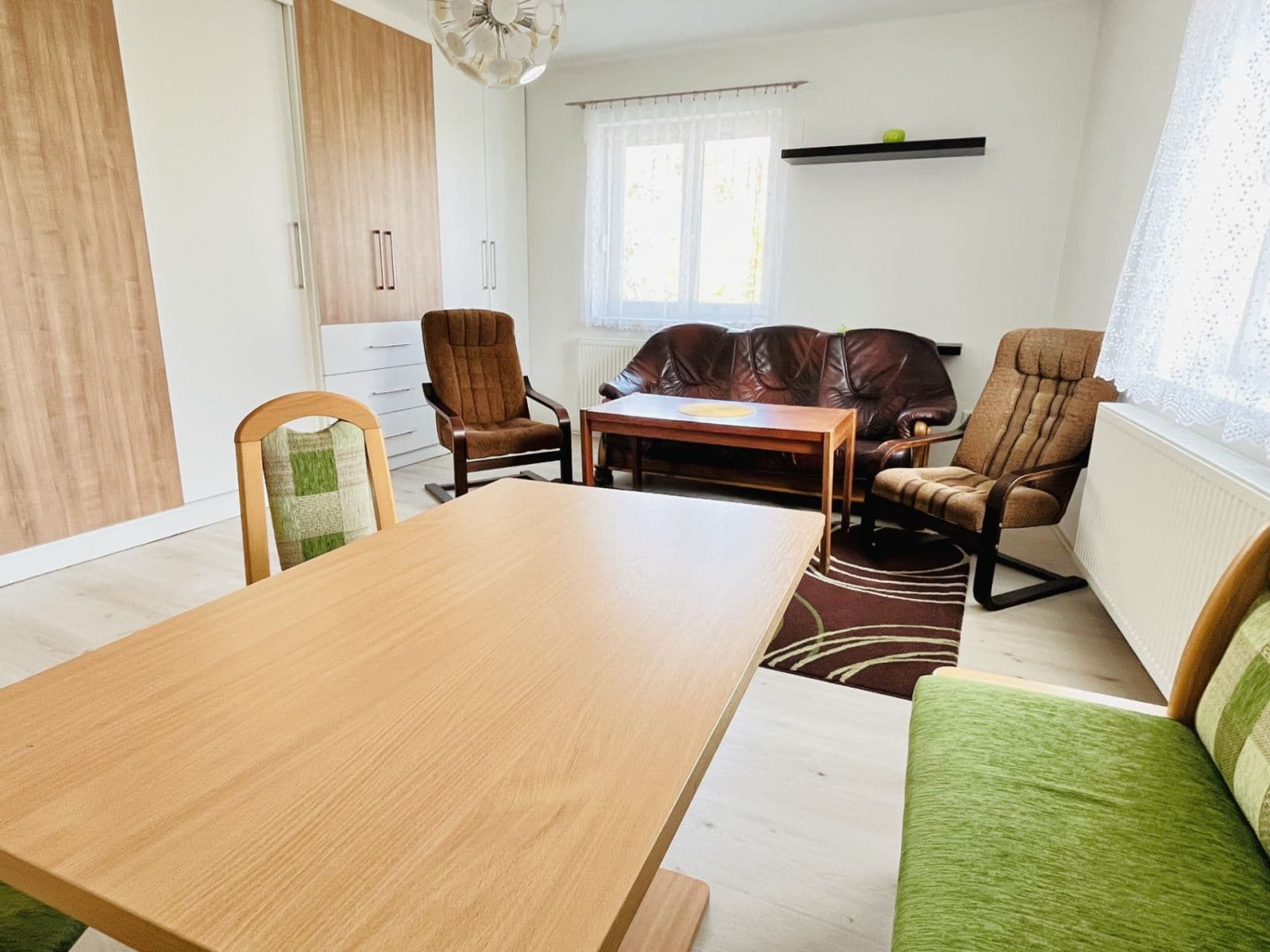 Prenájom bytu 2-izbový 56 m², Dukelských hrdinů, Rakovník, Středočeský kraj Prenájom bytu 2-izbový 56 m², Dukelských hrdinů, Rakovník, Středočeský kraj