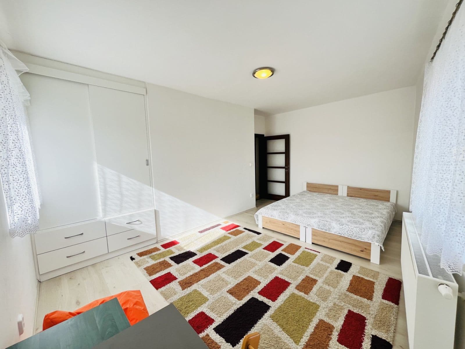 Prenájom bytu 2-izbový 56 m², Dukelských hrdinů, Rakovník, Středočeský kraj Prenájom bytu 2-izbový 56 m², Dukelských hrdinů, Rakovník, Středočeský kraj