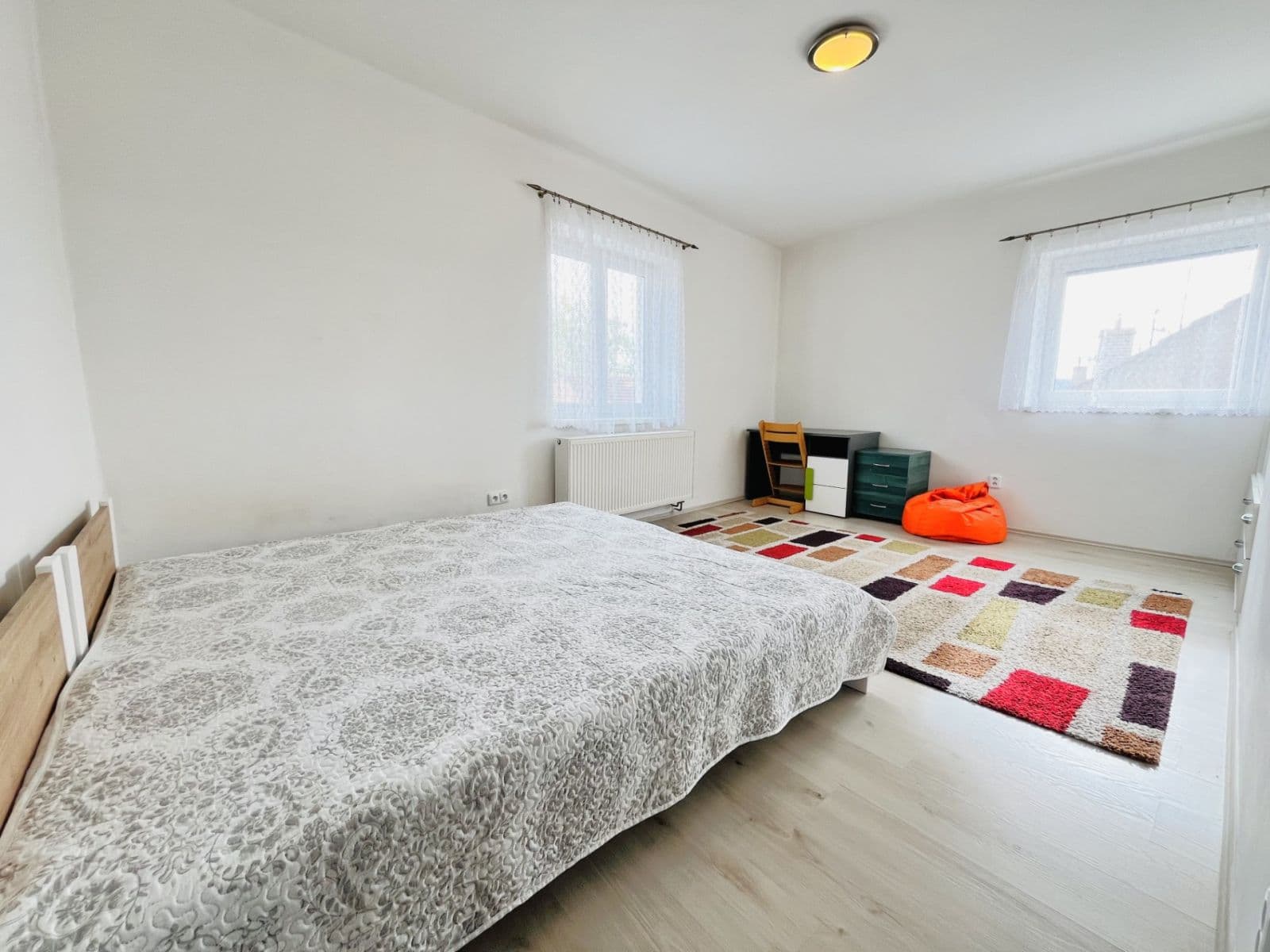 Prenájom bytu 2-izbový 56 m², Dukelských hrdinů, Rakovník, Středočeský kraj Prenájom bytu 2-izbový 56 m², Dukelských hrdinů, Rakovník, Středočeský kraj