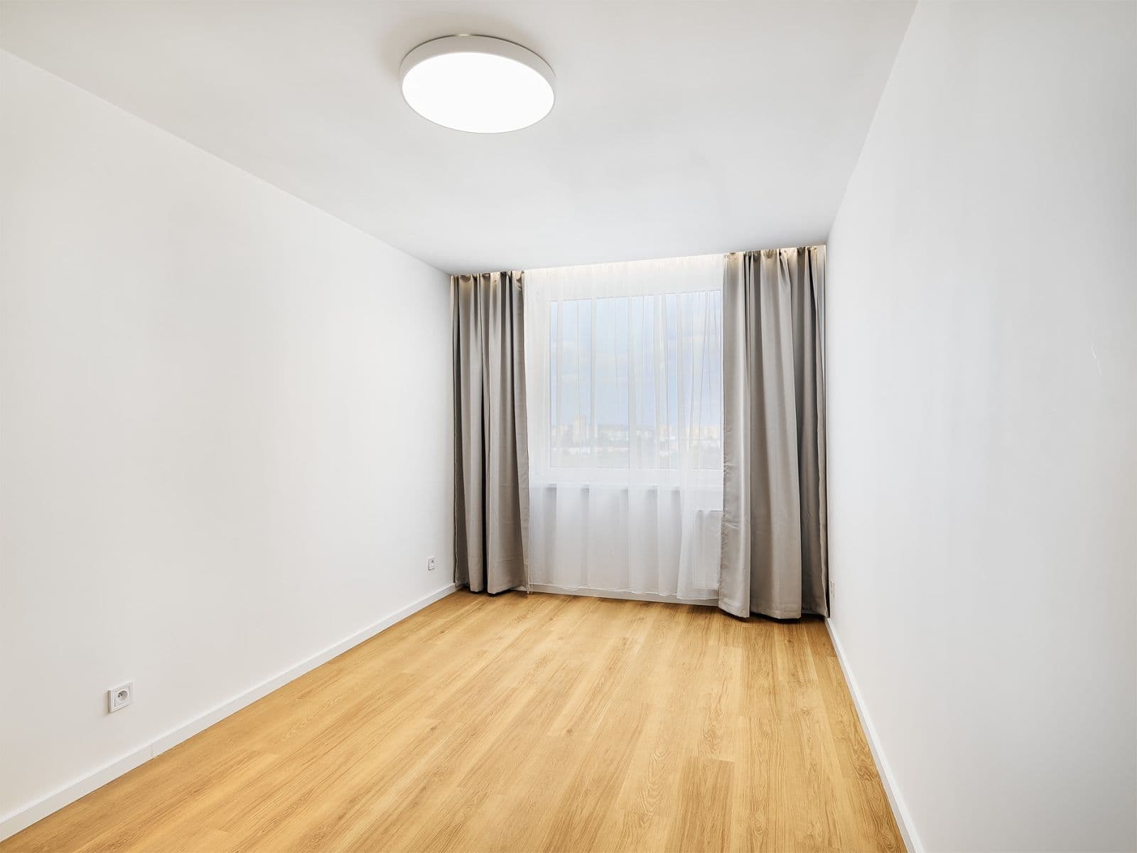 Predaj bytu 4-izbový 81 m², Urbánkova, Praha, Praha Predaj bytu 4-izbový 81 m², Urbánkova, Praha, Praha
