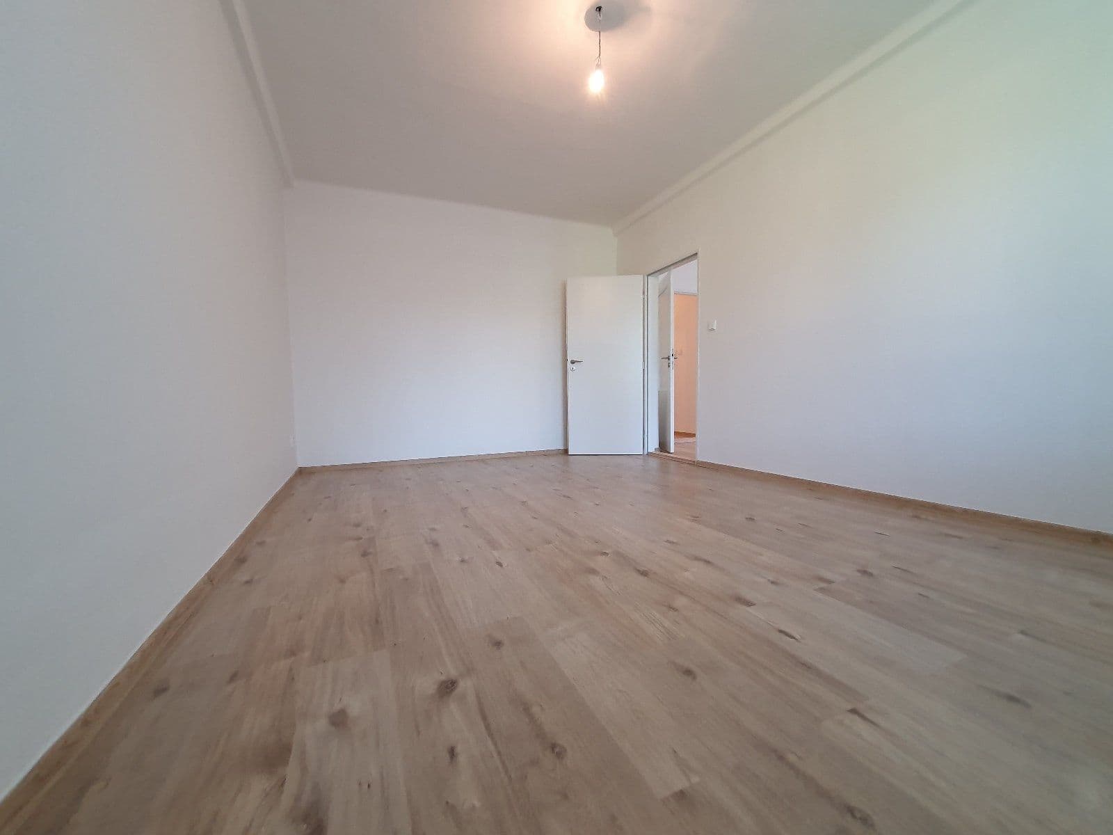Prenájom bytu 3-izbový 72 m², Husova, Havířov, Moravskoslezský kraj Prenájom bytu 3-izbový 72 m², Husova, Havířov, Moravskoslezský kraj