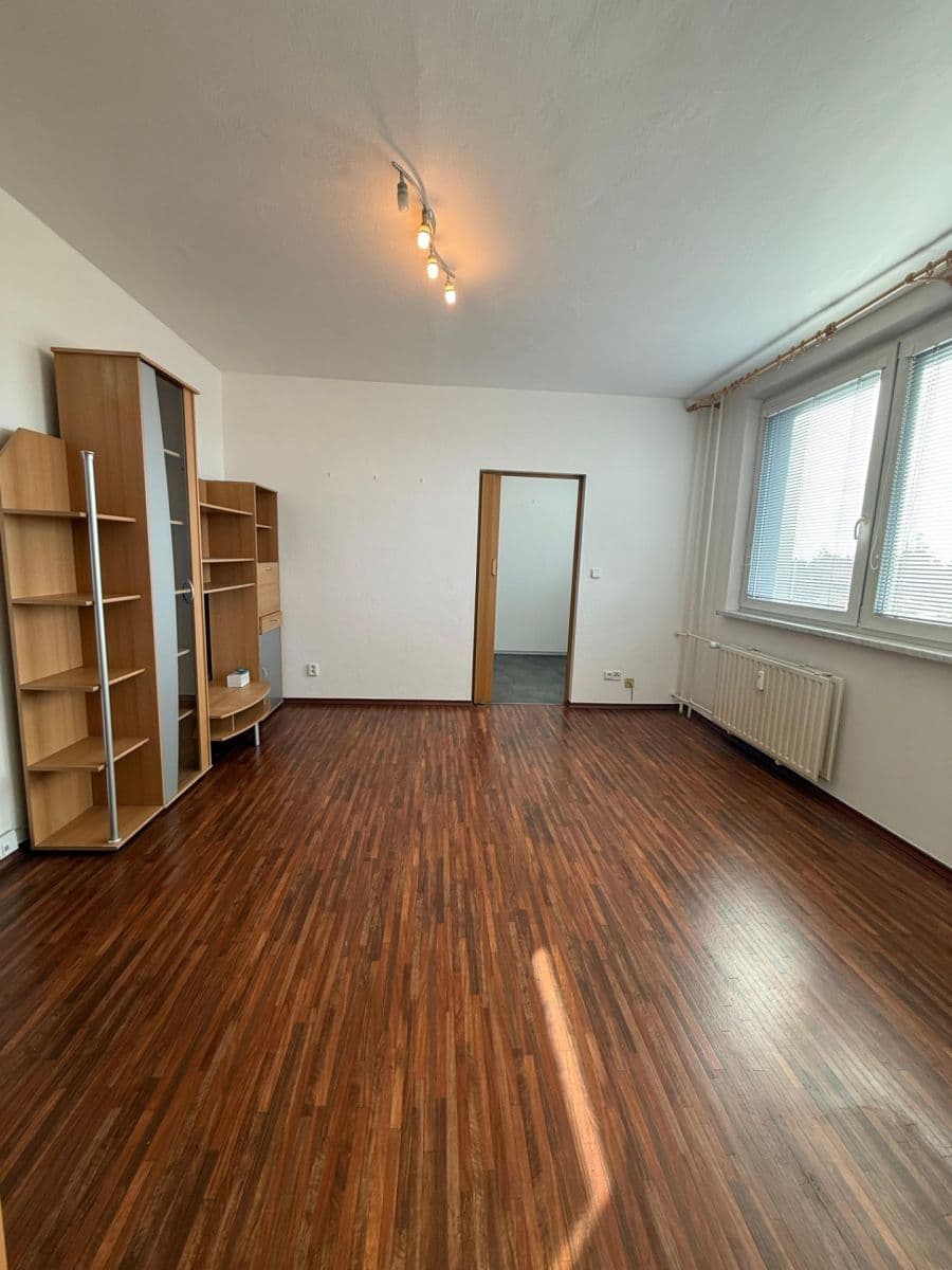 Predaj bytu 2-izbový 45 m², Zikova, Olomouc, Olomoucký kraj Predaj bytu 2-izbový 45 m², Zikova, Olomouc, Olomoucký kraj