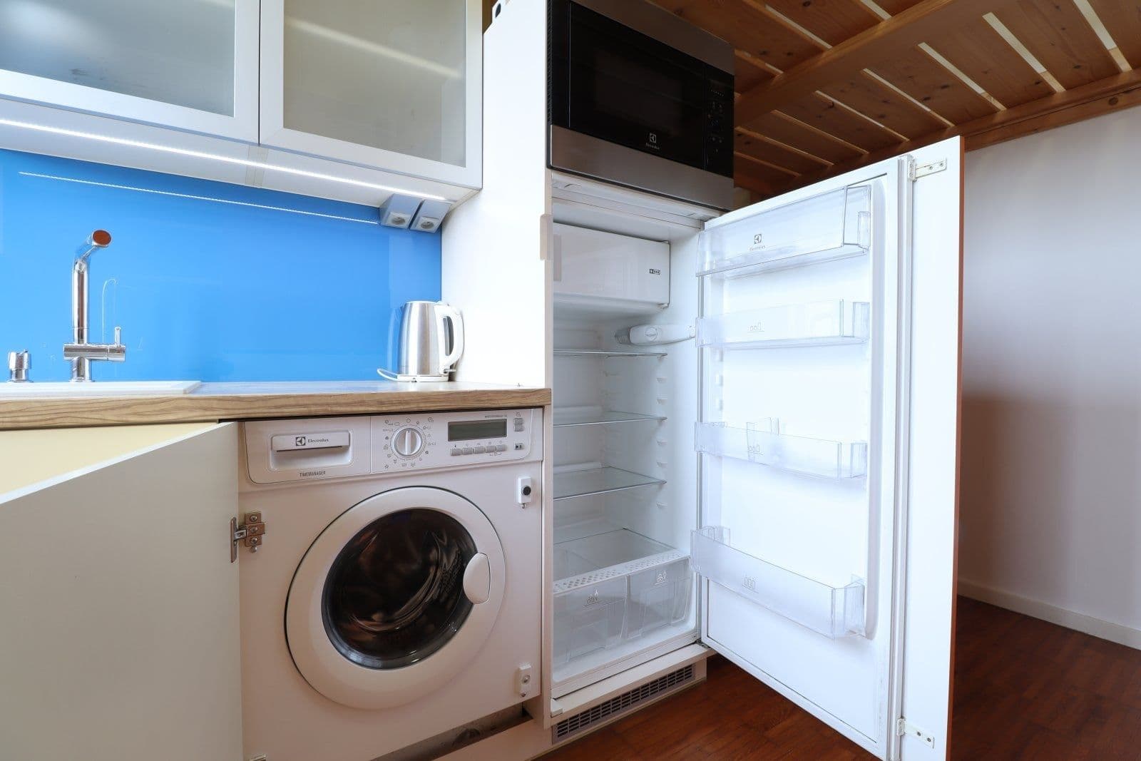 Prenájom bytu 1-izbový 16 m², Parléřova, Praha, Praha Prenájom bytu 1-izbový 16 m², Parléřova, Praha, Praha