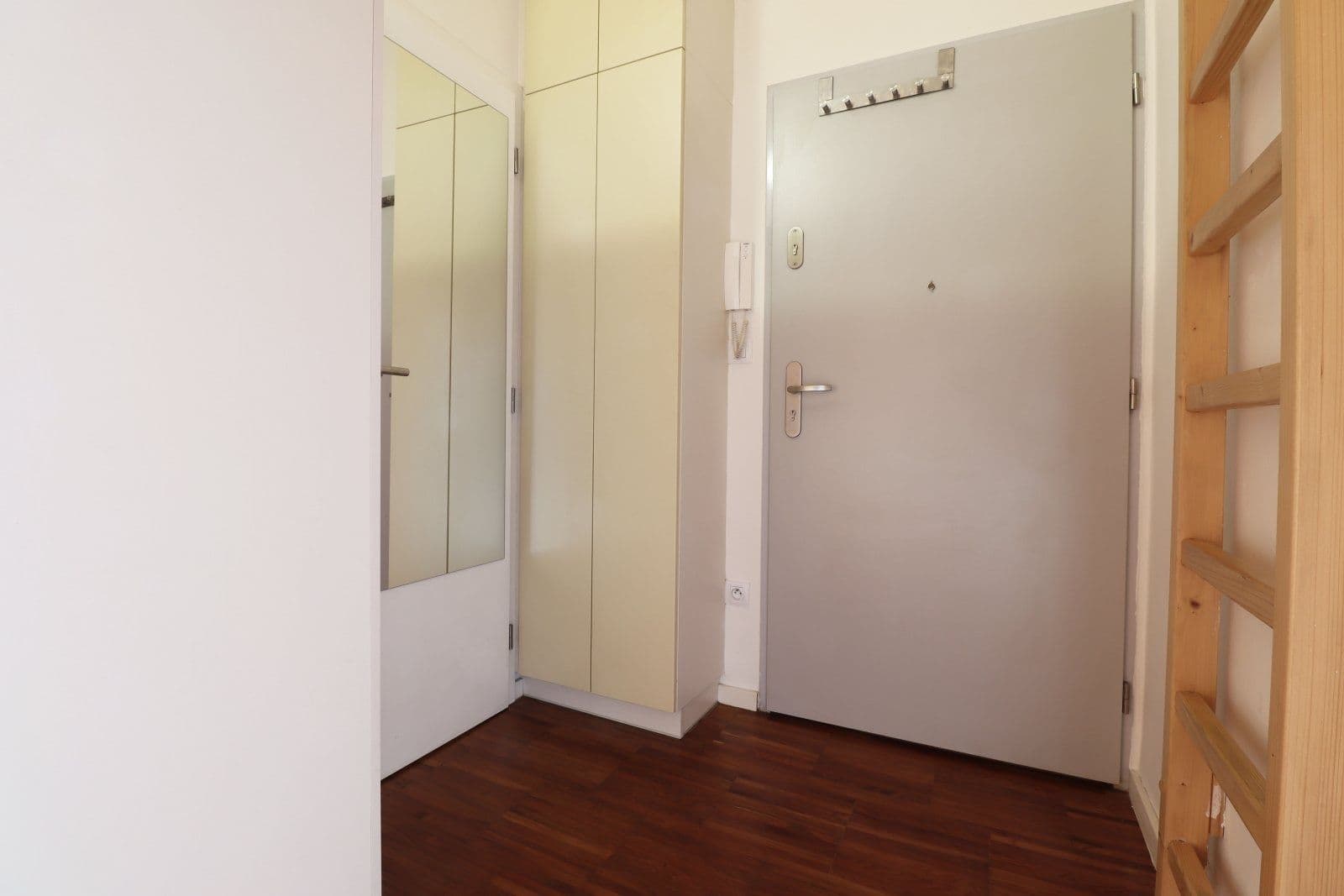 Prenájom bytu 1-izbový 16 m², Parléřova, Praha, Praha Prenájom bytu 1-izbový 16 m², Parléřova, Praha, Praha