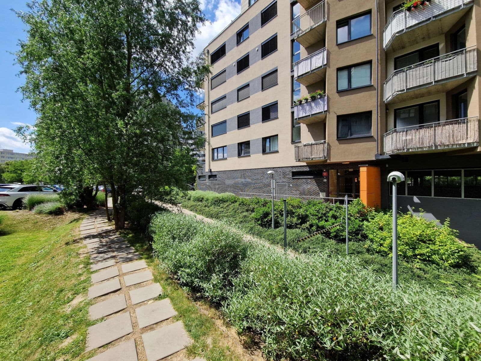 Prenájom bytu 2-izbový 43 m², Makedonská, Praha, Praha Prenájom bytu 2-izbový 43 m², Makedonská, Praha, Praha