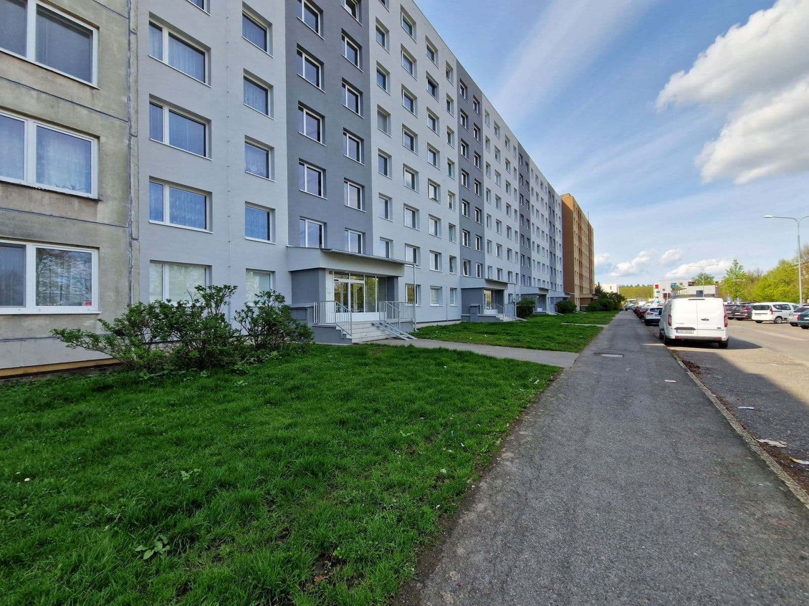 Prenájom bytu 1-izbový 33 m², Vít. Nezvala, Kladno, Středočeský kraj Prenájom bytu 1-izbový 33 m², Vít. Nezvala, Kladno, Středočeský kraj