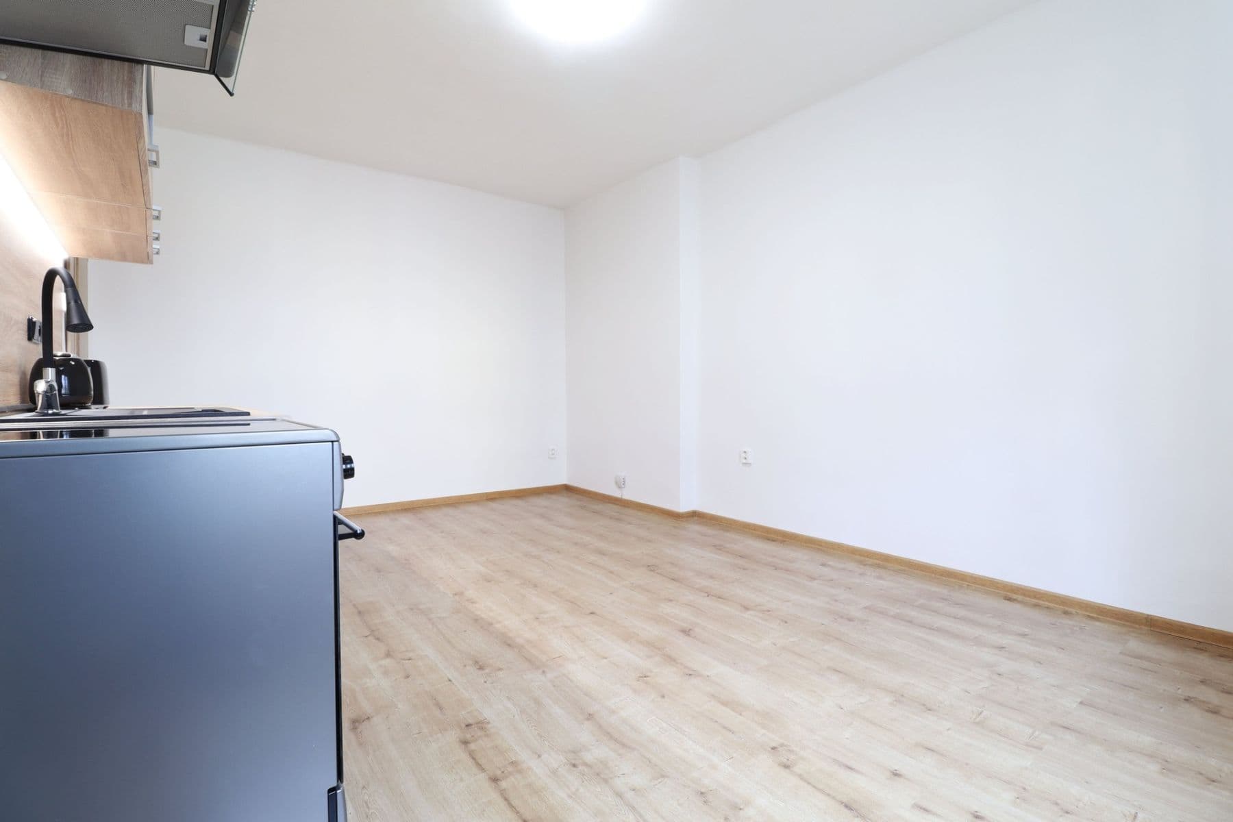 Prenájom bytu 1-izbový 22 m², Poděbradská, Praha, Praha Prenájom bytu 1-izbový 22 m², Poděbradská, Praha, Praha