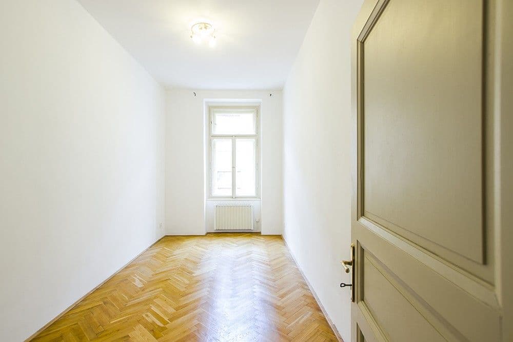 Prenájom bytu 2-izbový 54 m², U Akademie, Praha, Praha Prenájom bytu 2-izbový 54 m², U Akademie, Praha, Praha