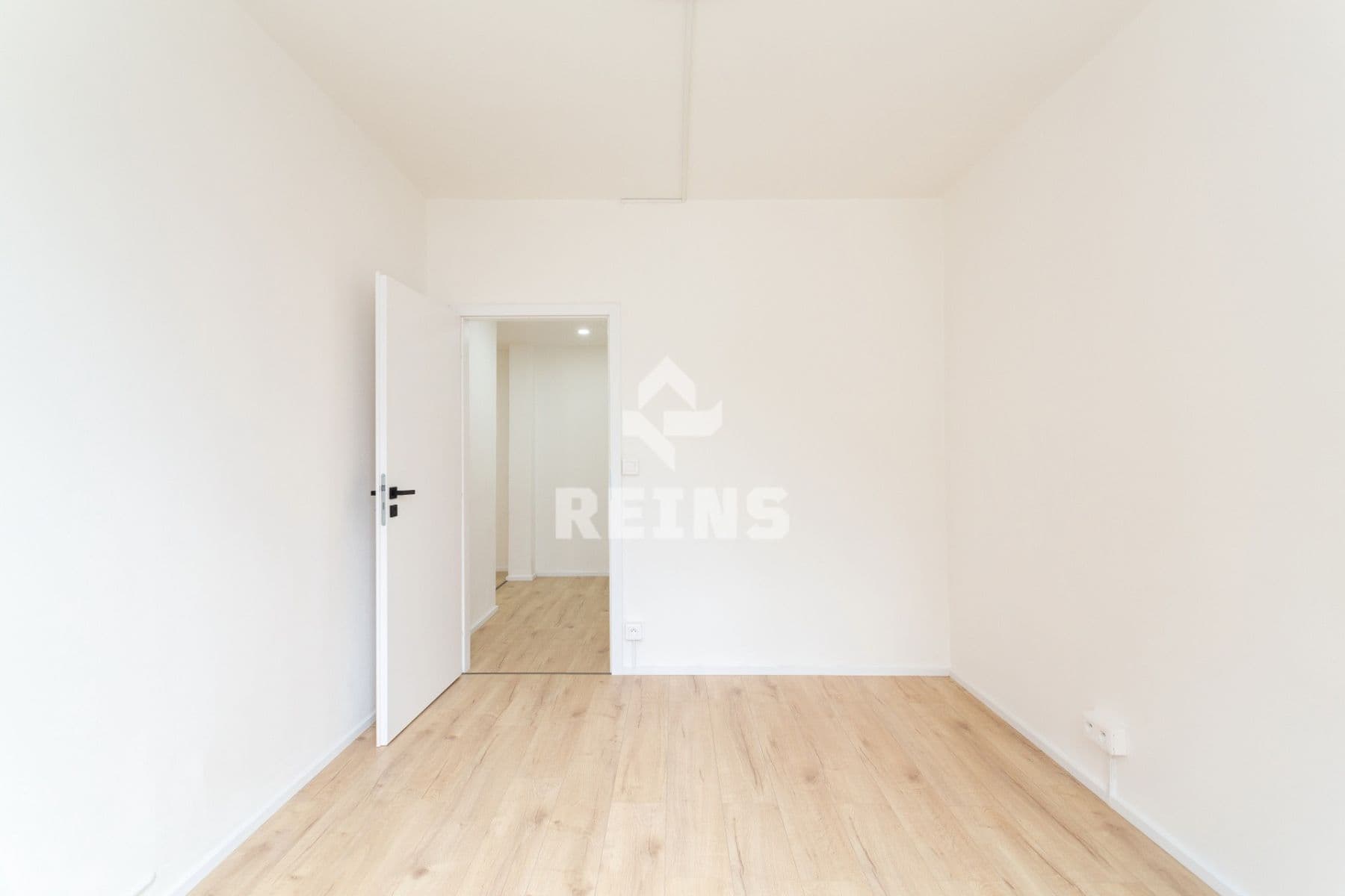 Predaj bytu 3-izbový 70 m², Štěchovická, Praha, Praha Predaj bytu 3-izbový 70 m², Štěchovická, Praha, Praha