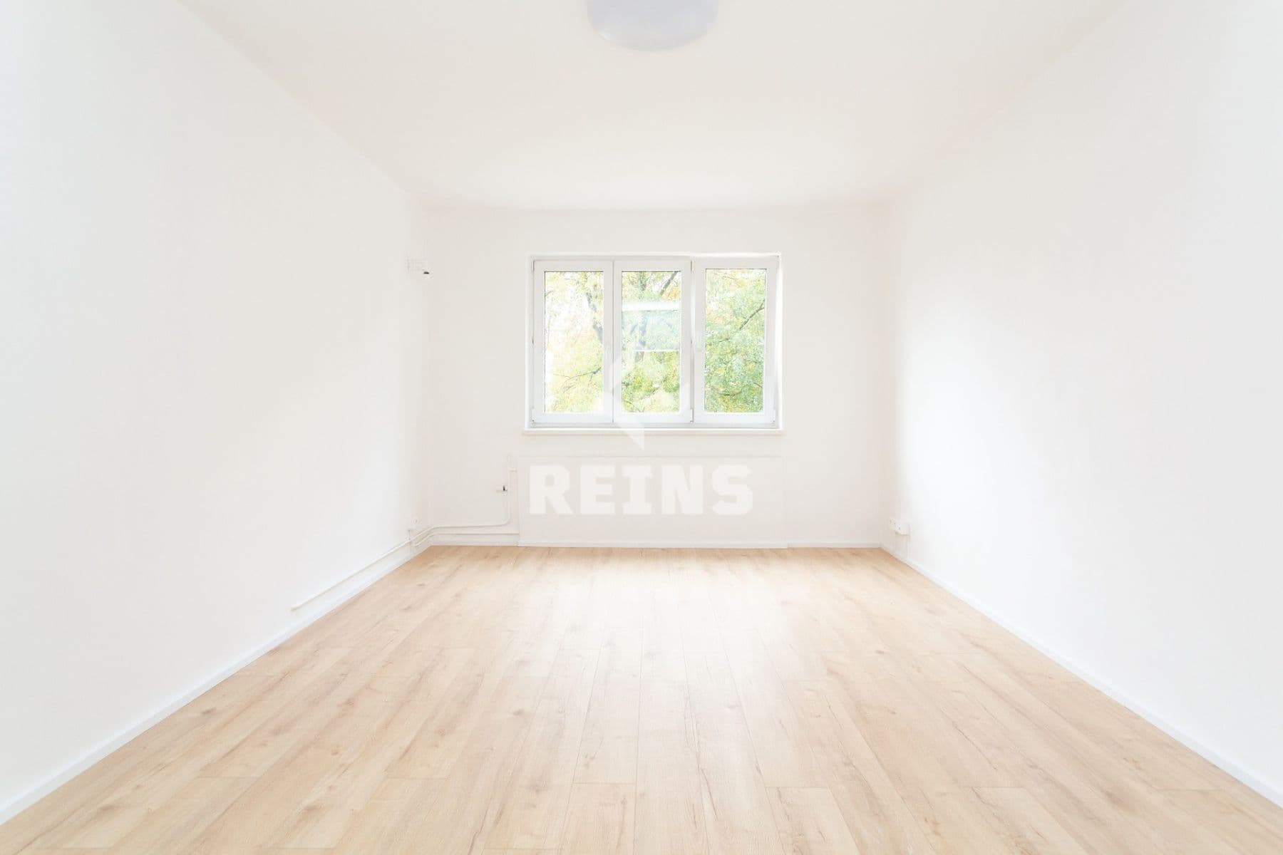 Predaj bytu 3-izbový 70 m², Štěchovická, Praha, Praha Predaj bytu 3-izbový 70 m², Štěchovická, Praha, Praha