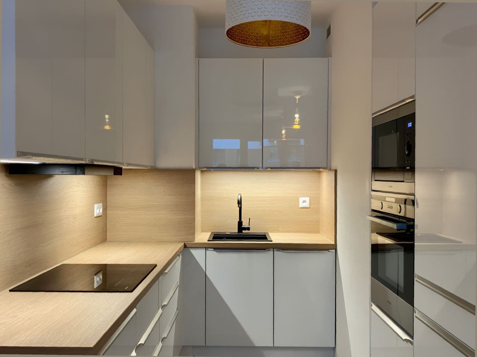 Prenájom bytu 2-izbový 64 m², K Metru, Praha, Praha Prenájom bytu 2-izbový 64 m², K Metru, Praha, Praha