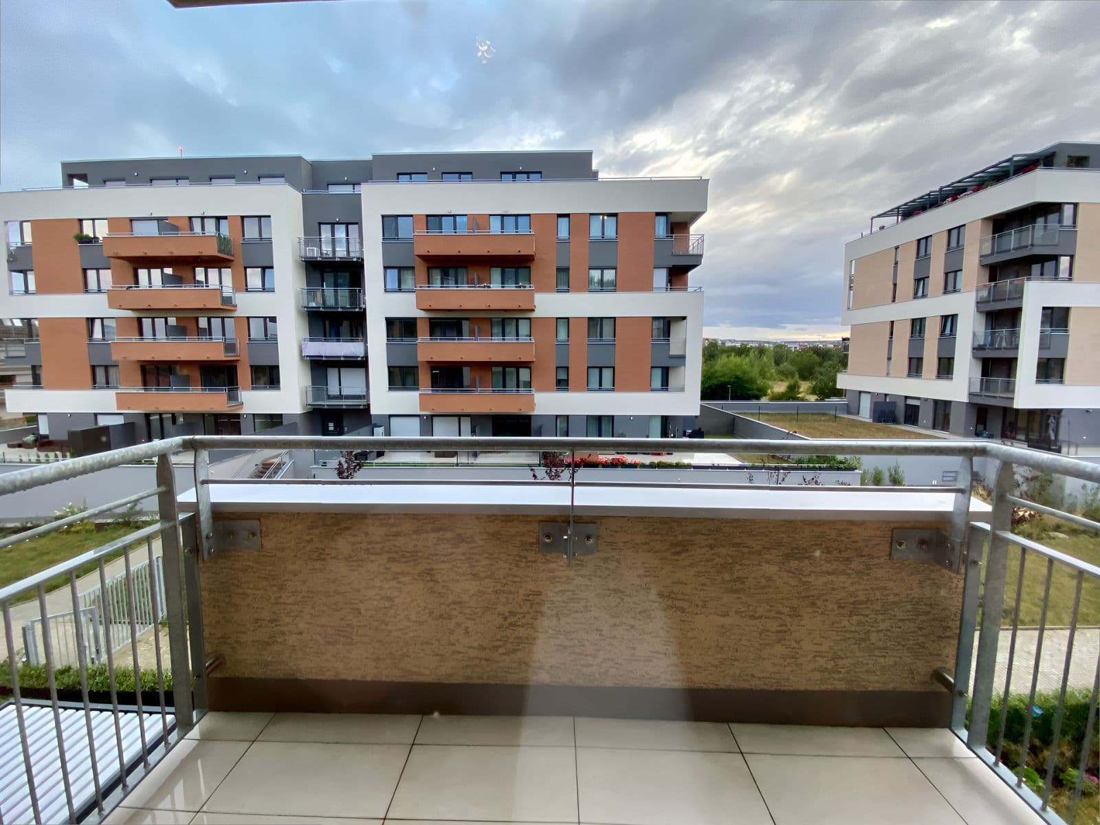 Prenájom bytu 2-izbový 64 m², K Metru, Praha, Praha Prenájom bytu 2-izbový 64 m², K Metru, Praha, Praha