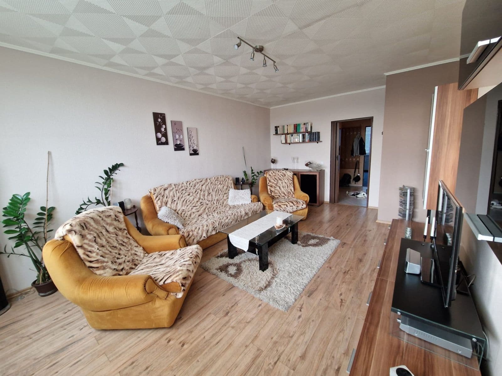 Predaj bytu 3-izbový 90 m², Sportovní, Mělník, Středočeský kraj Predaj bytu 3-izbový 90 m², Sportovní, Mělník, Středočeský kraj