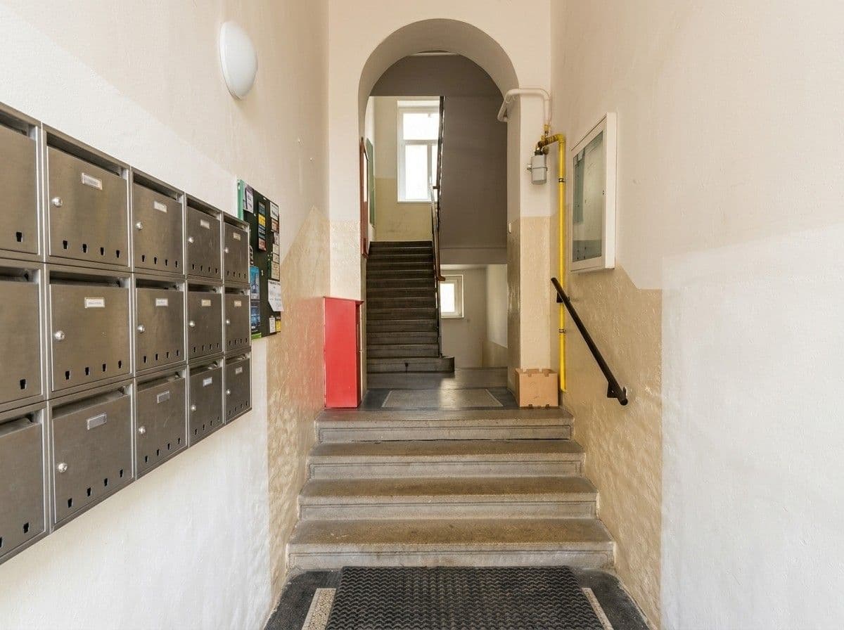 Predaj bytu 1-izbový 24 m², Pod Čertovou skalou, Praha, Praha Predaj bytu 1-izbový 24 m², Pod Čertovou skalou, Praha, Praha
