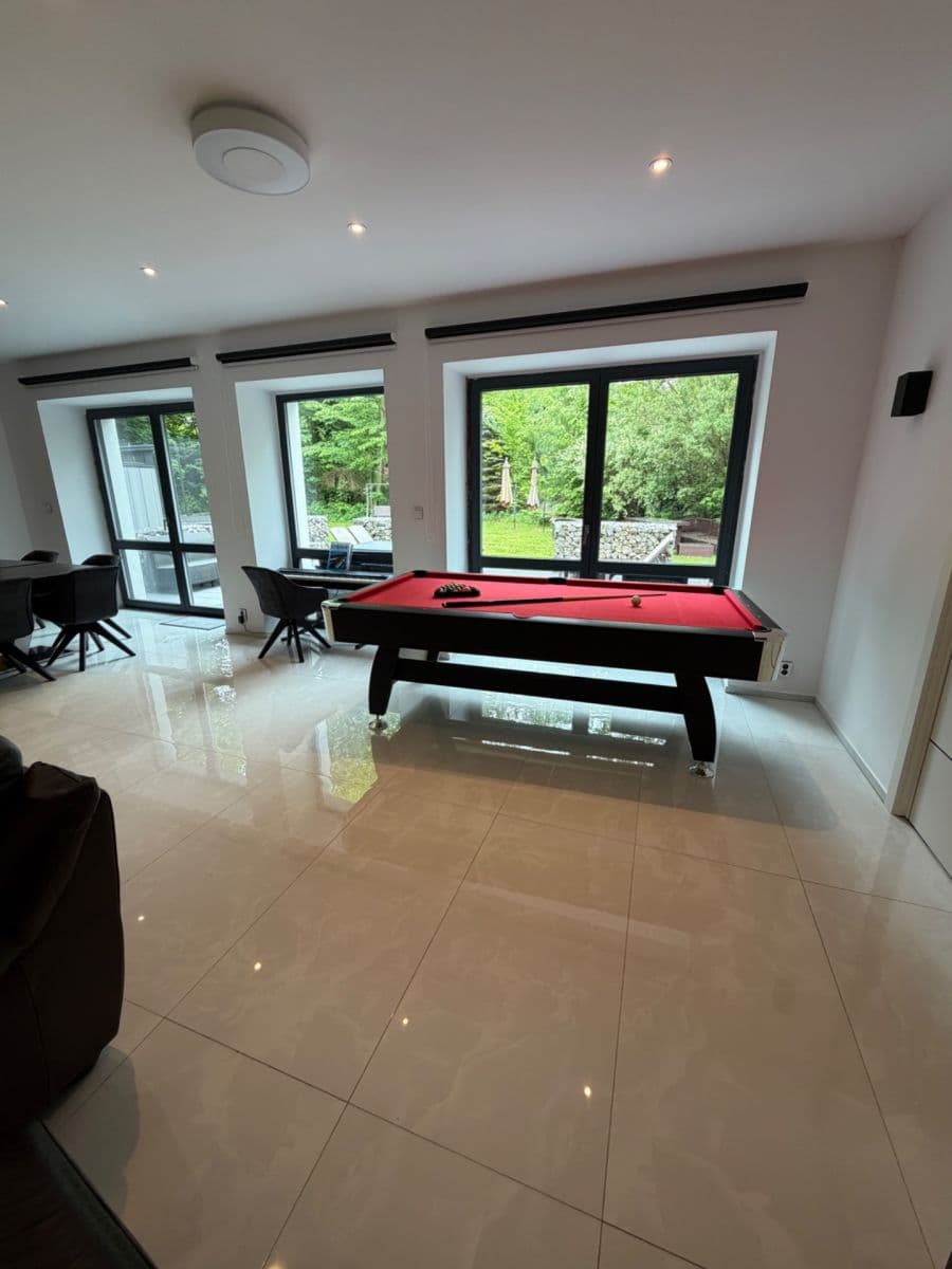 Predaj domu 460 m², pozemok 3.212 m², Na Chmelnici, Týnec nad Sázavou, Středočeský kraj Predaj domu 460 m², pozemok 3.212 m², Na Chmelnici, Týnec nad Sázavou, Středočeský kraj
